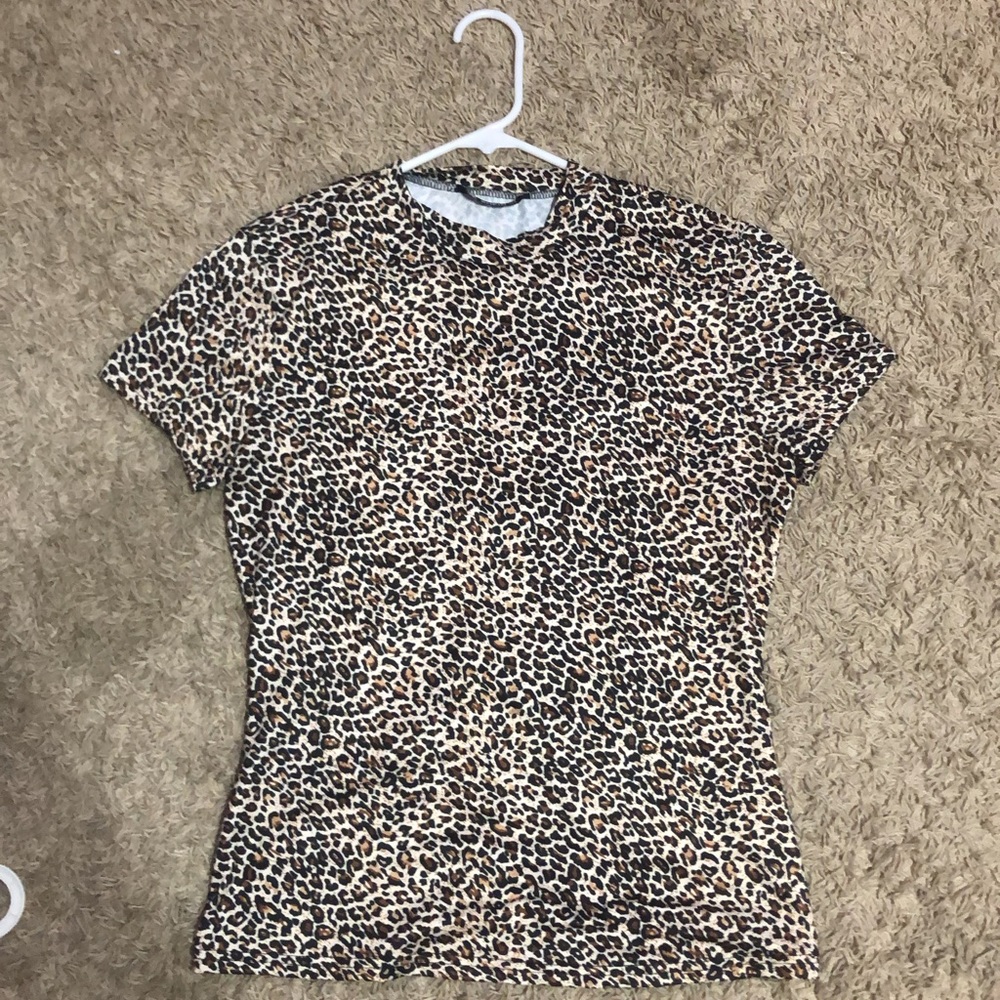 SHEIN cheetah print shortsleeve
